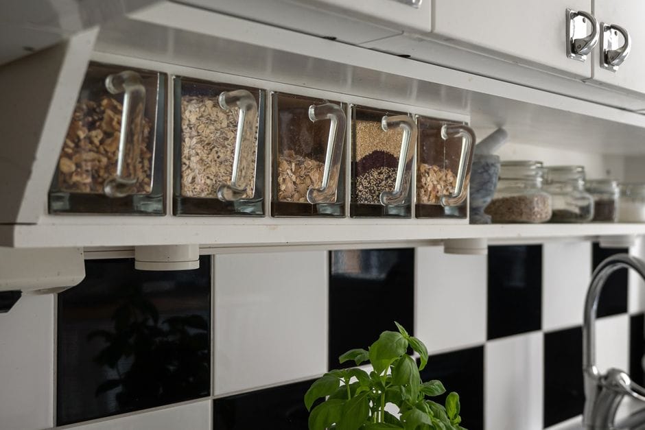 Organizar a despensa para o inverno